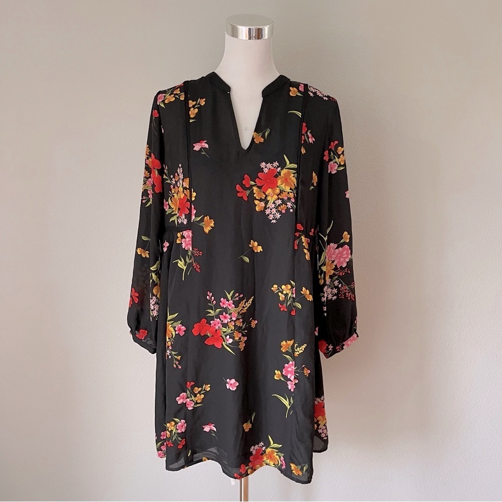 Old Navy Black Floral Long Sleeve Dress Size M
